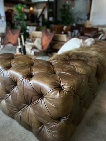 Custom-made American Chesterfield sofa set