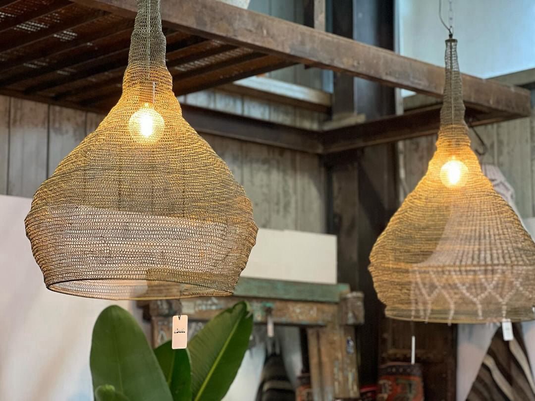Elegant pendant light with handmade brushed brass wire